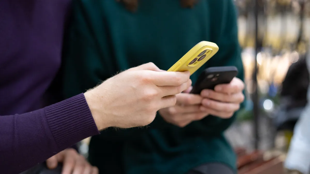 В Костроме мужчины готовились к 8 Марта активнее, чем женщины к 23 Февраля