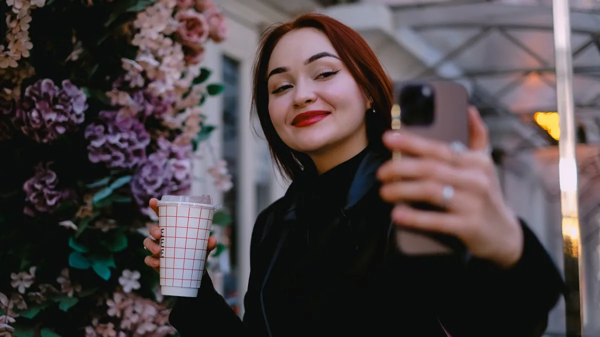 Кофе, шопинг и поездки: в T2 выяснили, как абоненты провели праздники февраля и марта