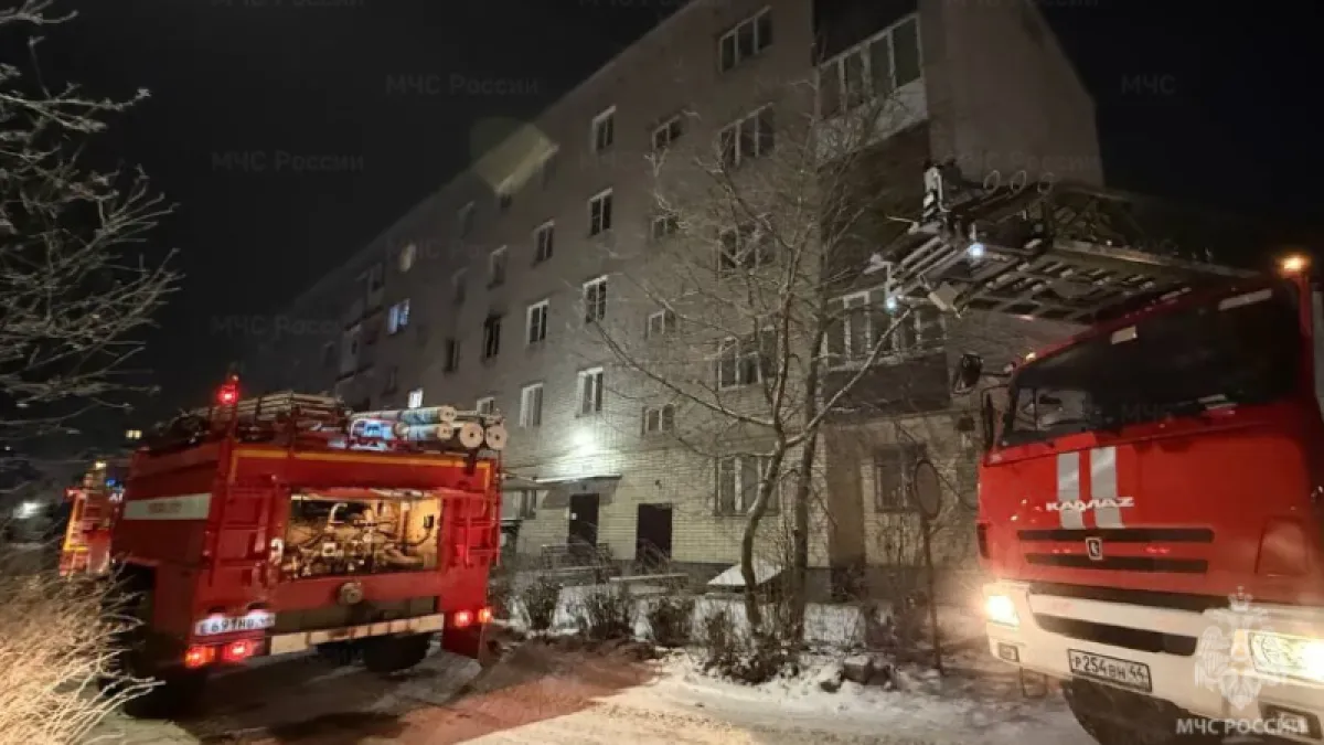 В Костроме из-за короткого замыкания загорелась квартира