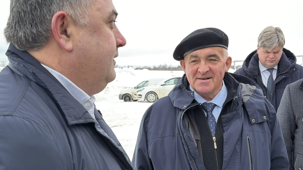 Зачем губернатор Ситников уехал в Москву