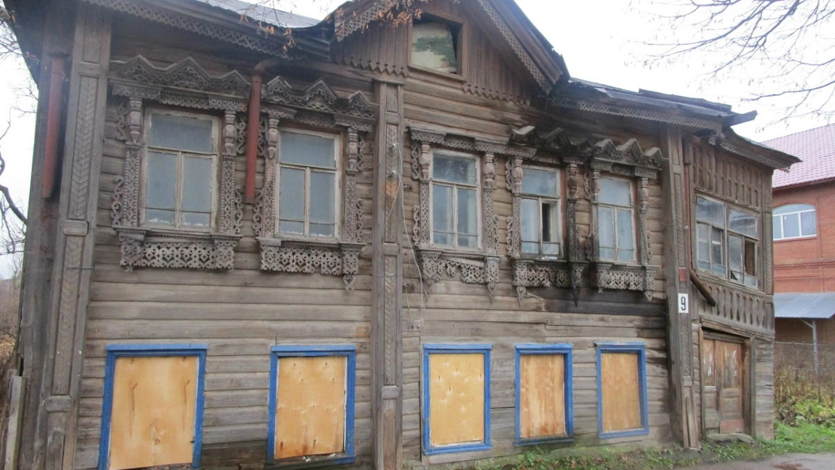 "Жилой дом Кулеминых" выставят на торги в Судиславле