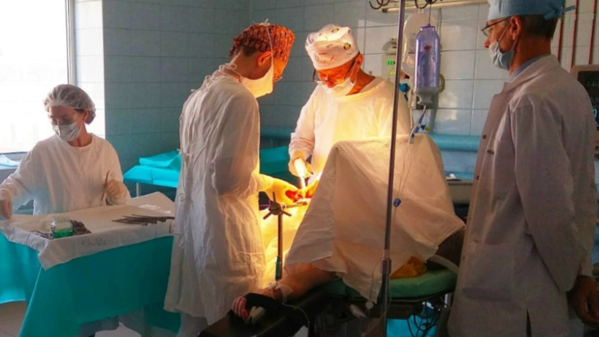 В Костромской области умер легендарный врач Леонид Веснин