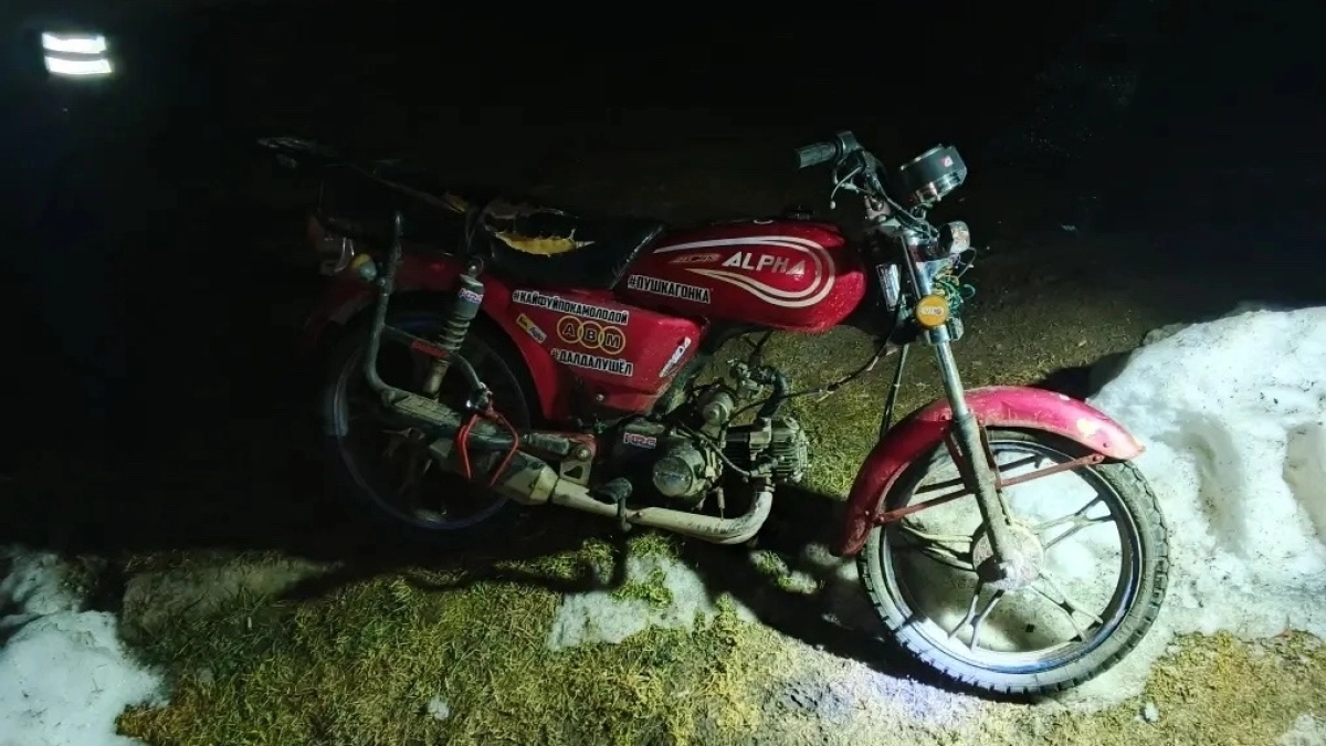 В Нерехте ребенок на мопеде сбил женщину и бросил ее