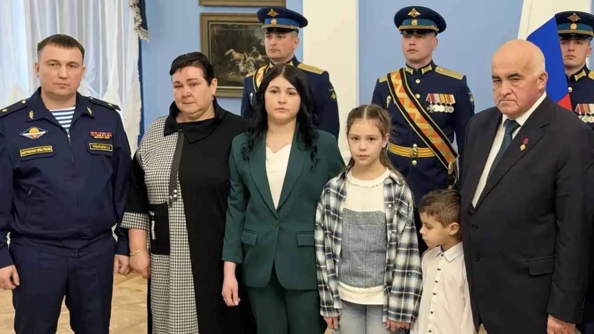 Боец из Костромы заслонил собой товарищей и геройски погиб на СВО