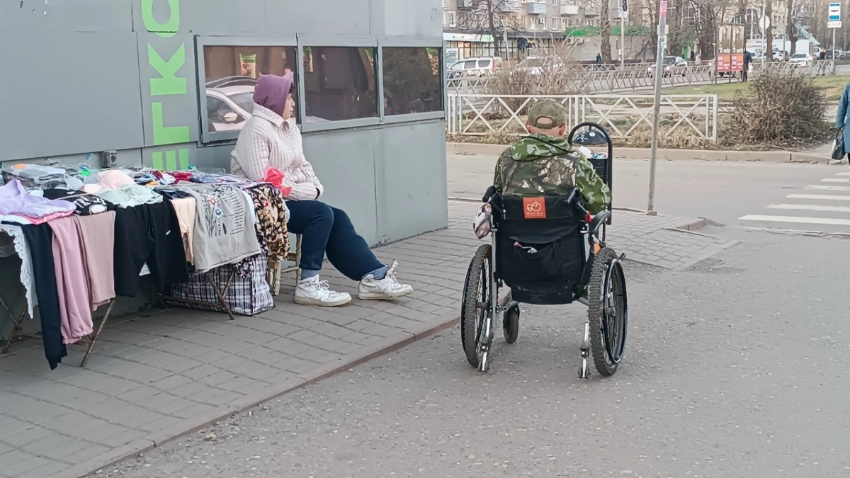 Костромич заманил одинокого инвалида дружбой и загнал его в долги