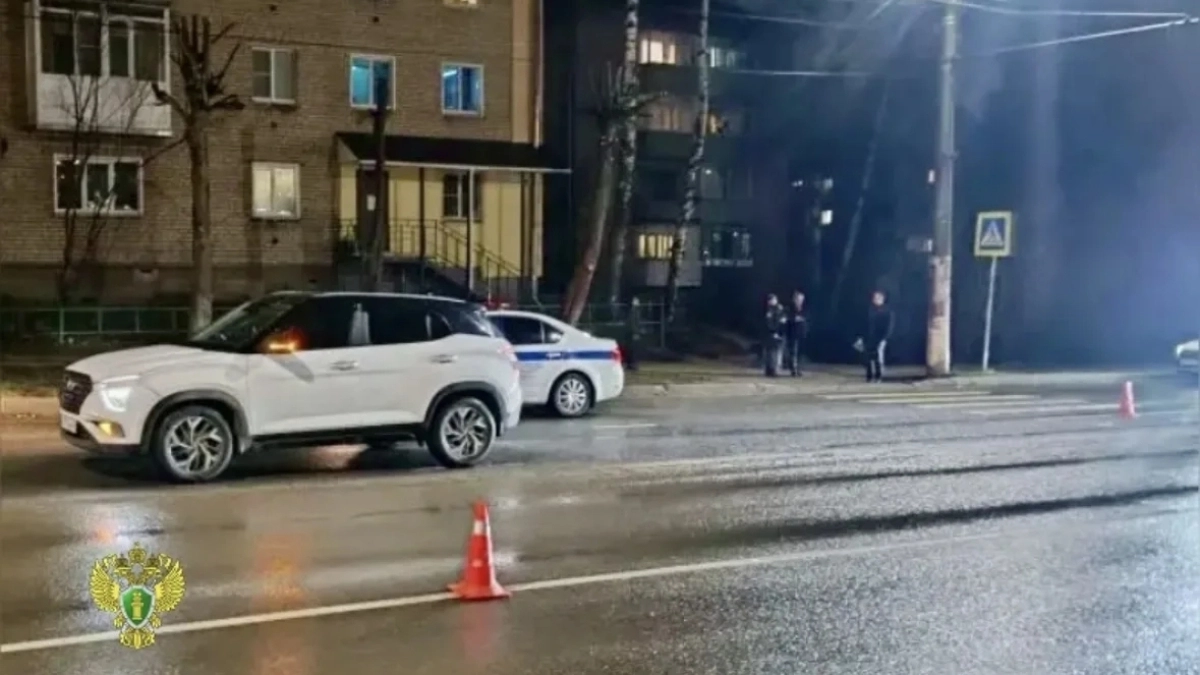 Девочка 9 лет попала под машину в Костроме