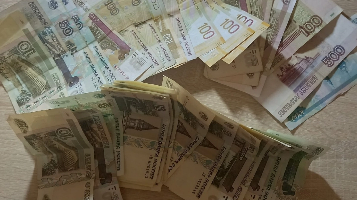 9 привычек, которые воруют ваши деньги - из-за них зарплата утекает в никуда 