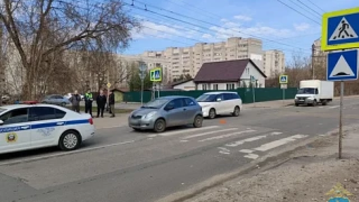 В Костроме на пешеходном сбили девочку 8 лет