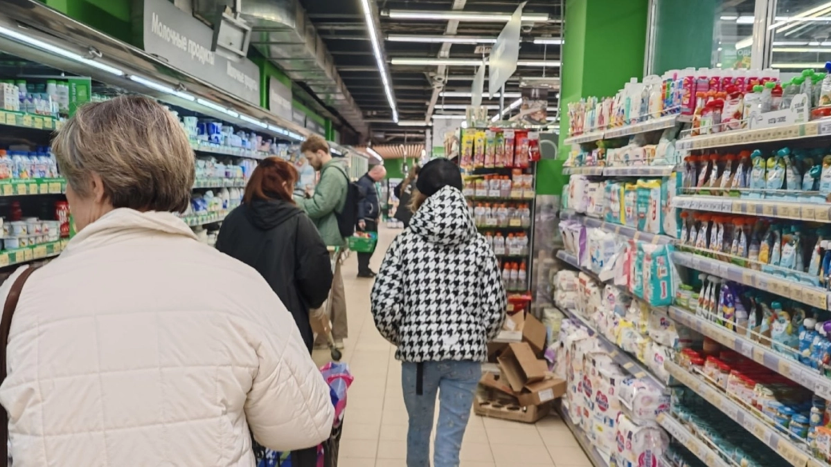 7 продуктов, которые в супермаркетах лучше обходить за 2 км - эксперты озвучили список