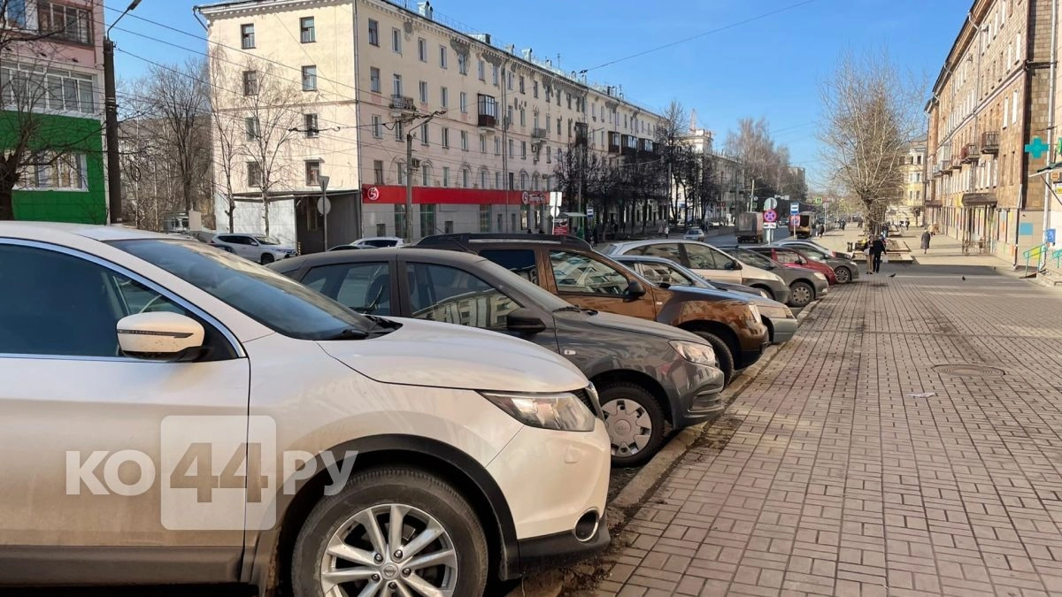 Деньги в трубу: эти 5 китайских авто "сгниют" до дыр через две весны - механики в шоке от качества металла