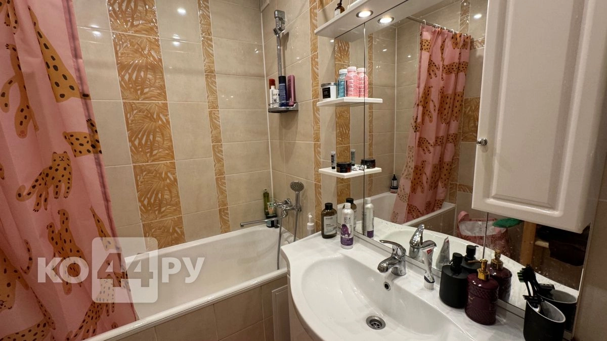 Забудьте про плитку: отделка ванной за 1000 рублей и 1 день - дешевле в 10 раз