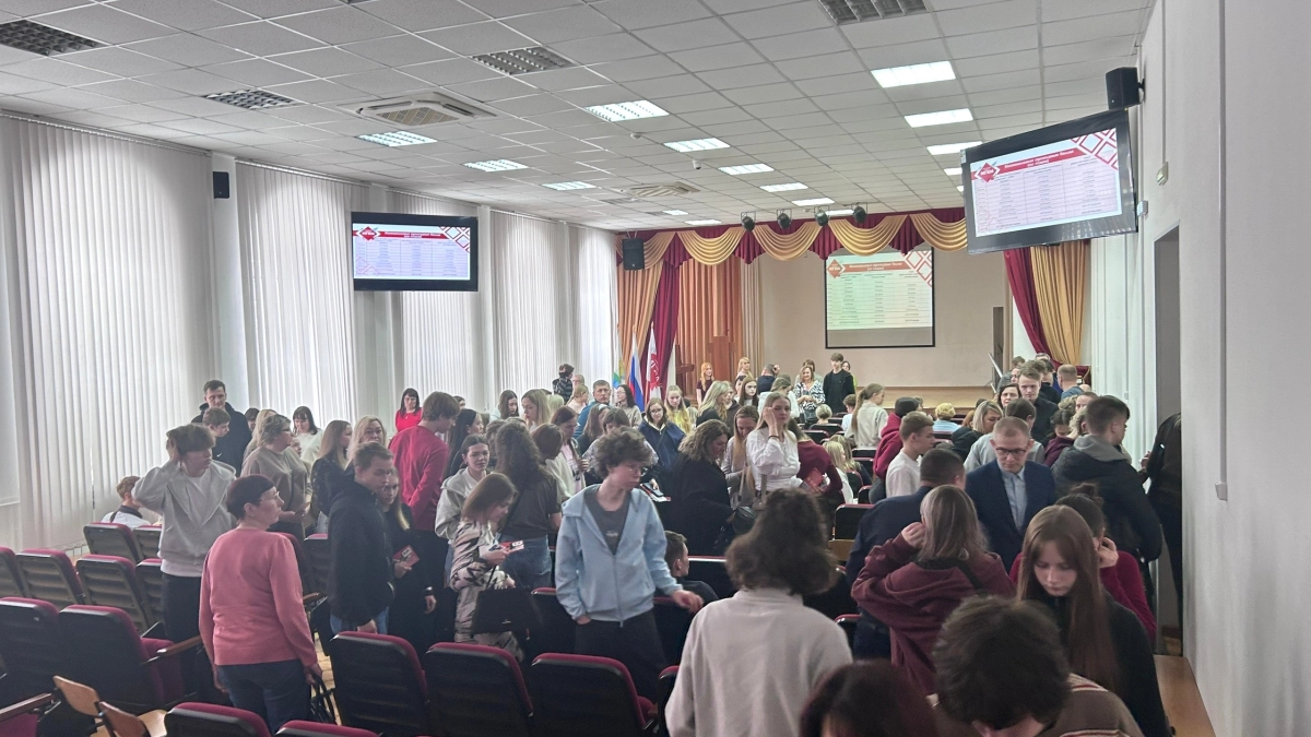 Филологи назвали главные ошибки костромичей в Тотальном диктанте 