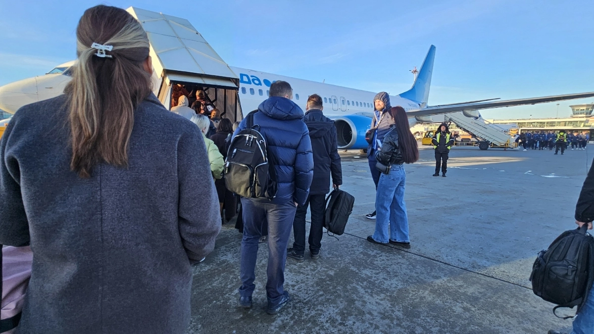 Сколько стоит долететь из Костромы в Петербург на самолете