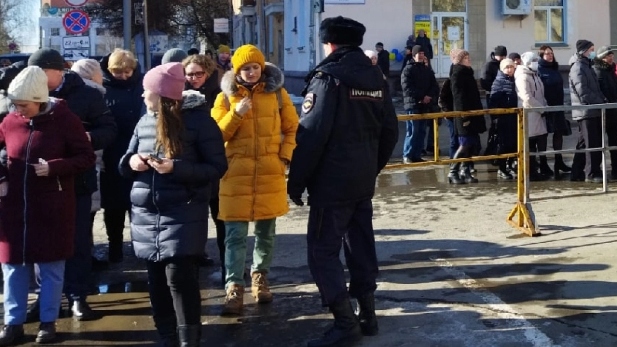 К проблеме резкого запаха и шума в Костроме подключилась прокуратура