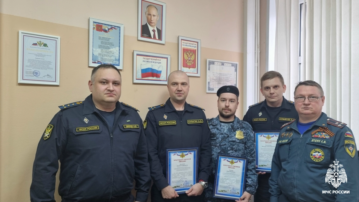 Костромские пожарные рискнули жизнями и спасли из огня 160 телят