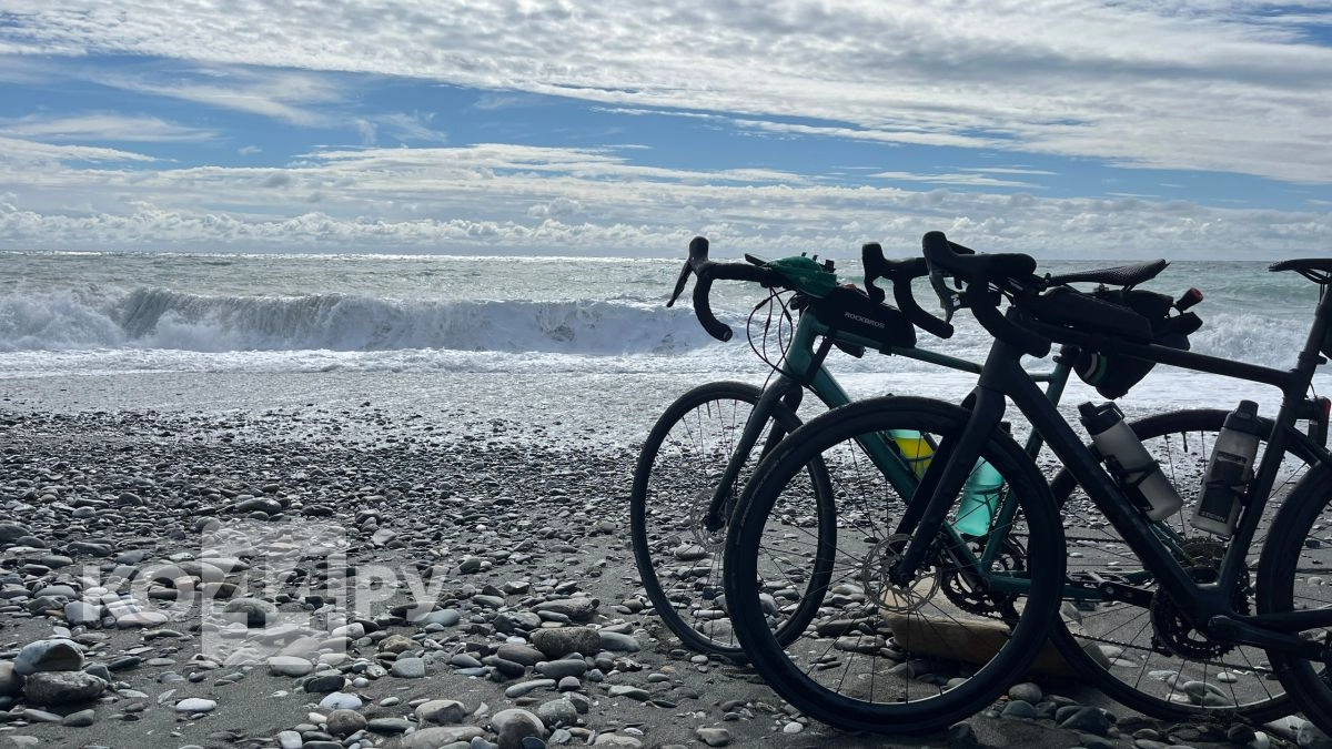 Сочи - это прошлый век: 3 диких локации в России, которые выглядят как Тайланд, но о них знают только единицы