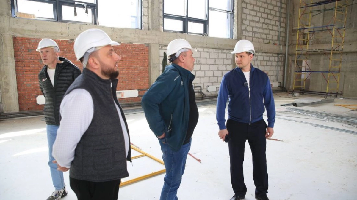 В Костроме со скандалом остановили строительство поликлиники и театра