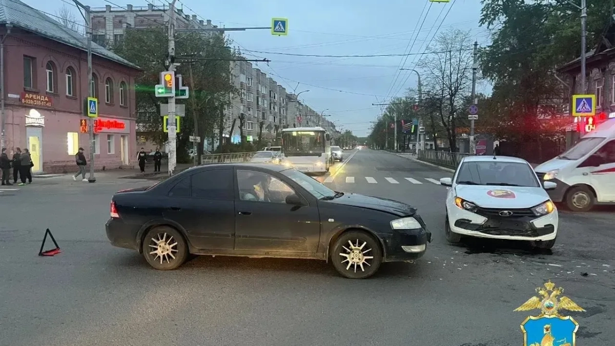 В Костроме в ДТП с двумя машинами пострадал ребенок 7 лет