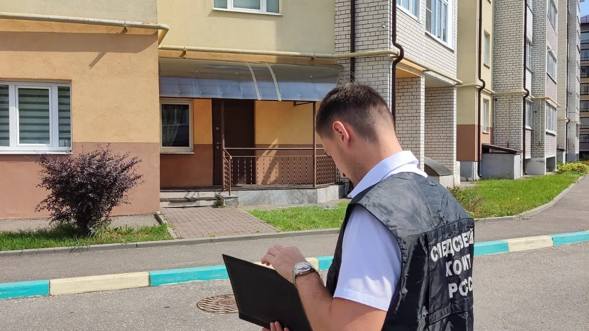 В Костроме из окна выпал грудной ребёнок