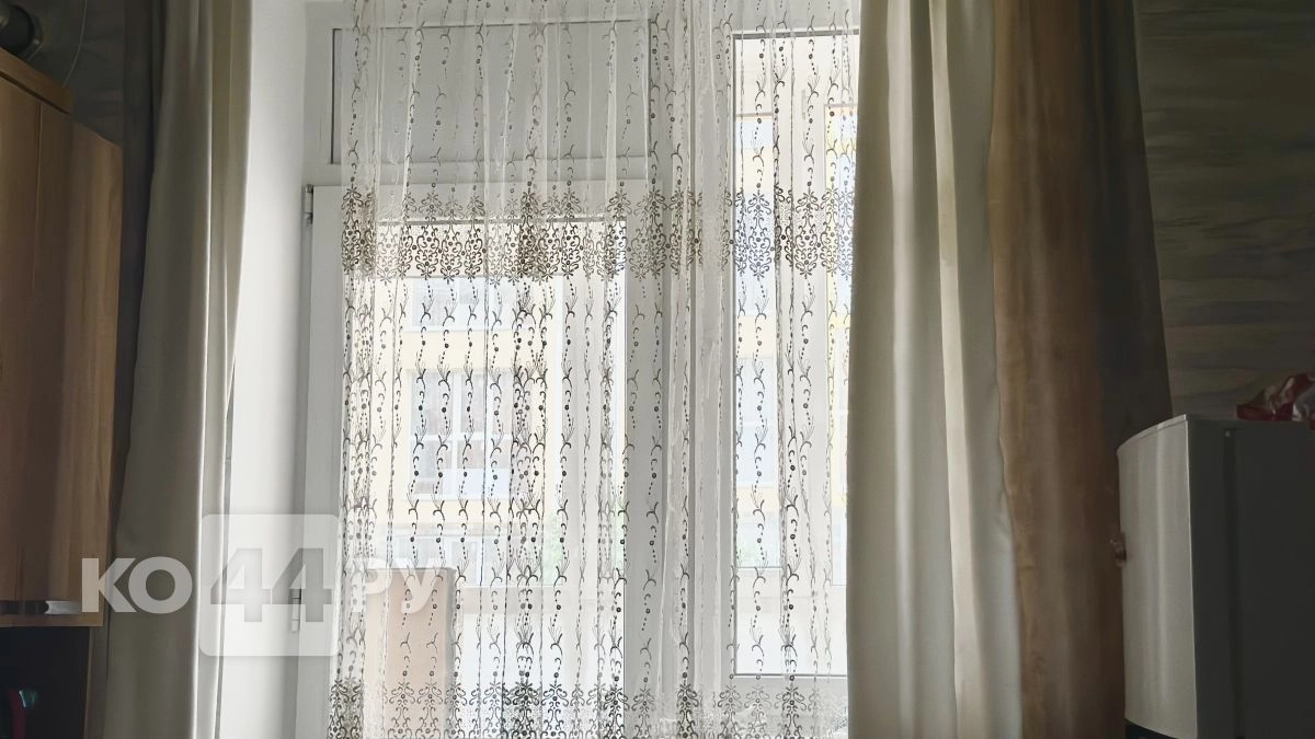Старый тюль - это не мусор: 5 идей, как превратить его в полезные штучки для дачи и кухни за 10 минут