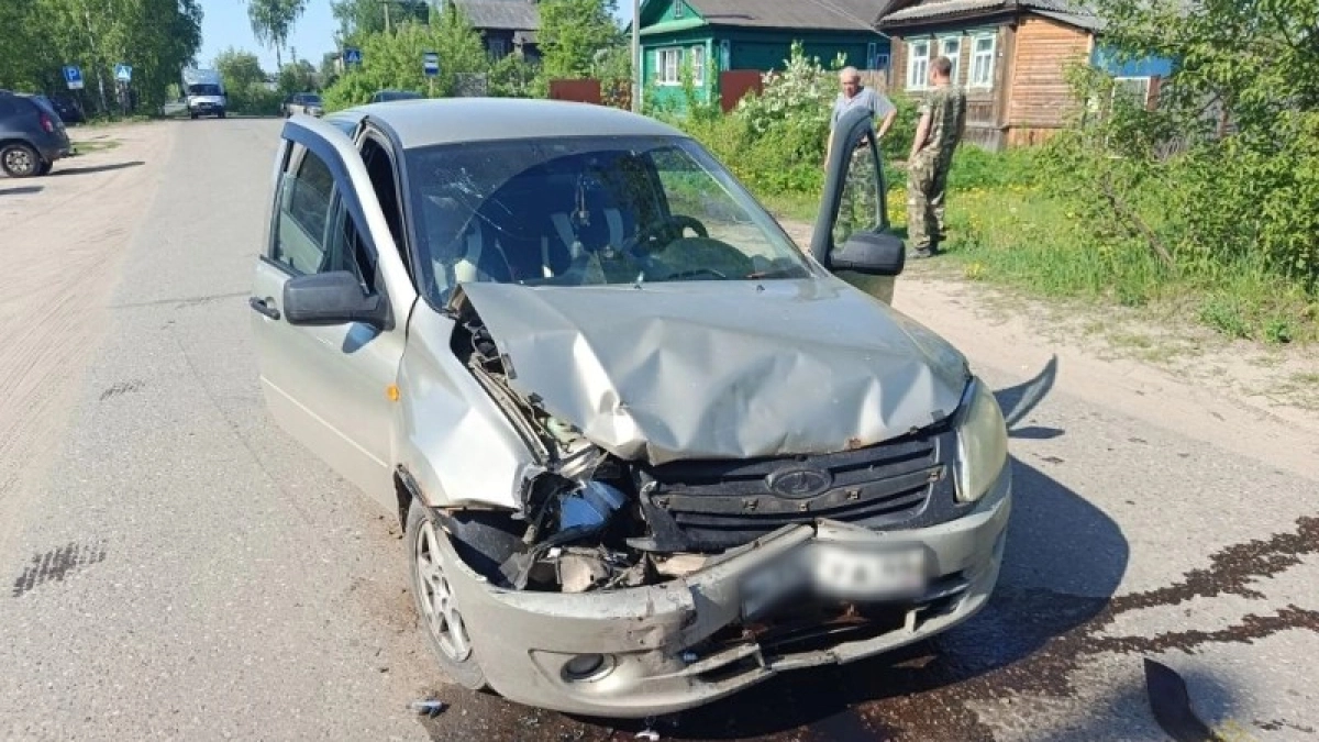 Двое взрослых и двое детей пострадали в ДТП в Макарьеве