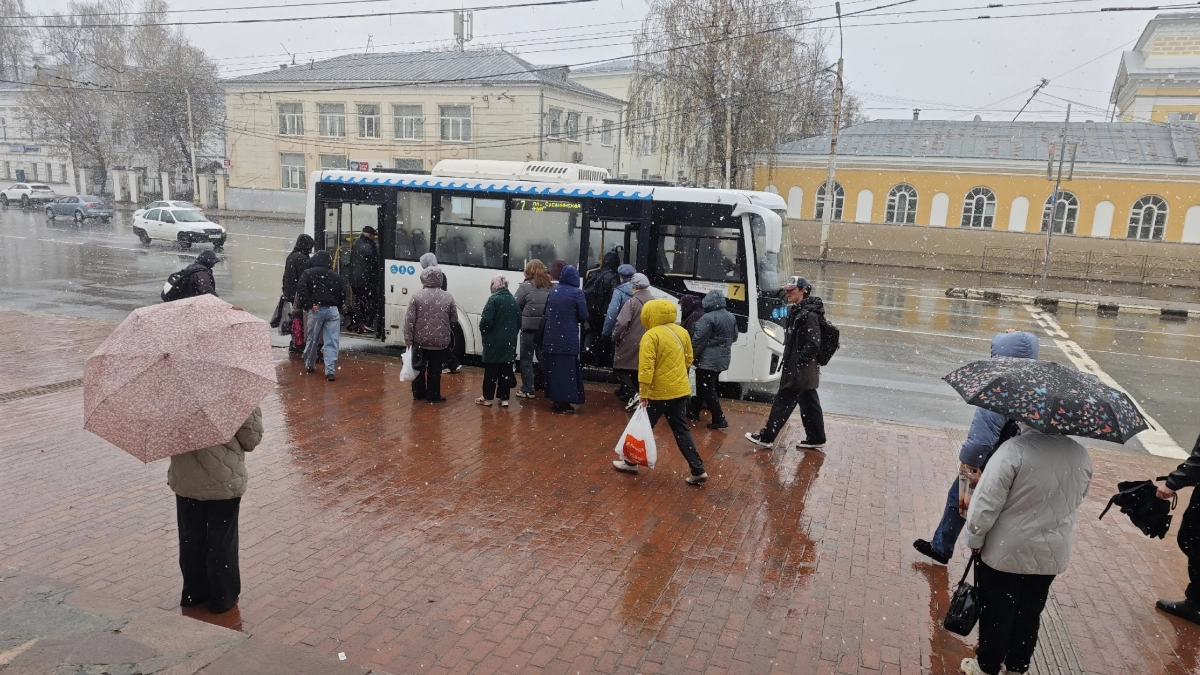 Июньский отпуск под угрозой? Синоптики предупредили о затяжных ливнях и шторме