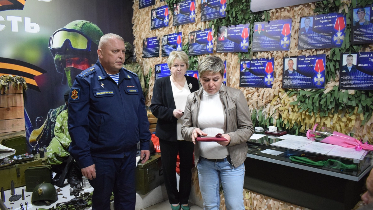 Путин посмертно наградил погибших костромских героев СВО