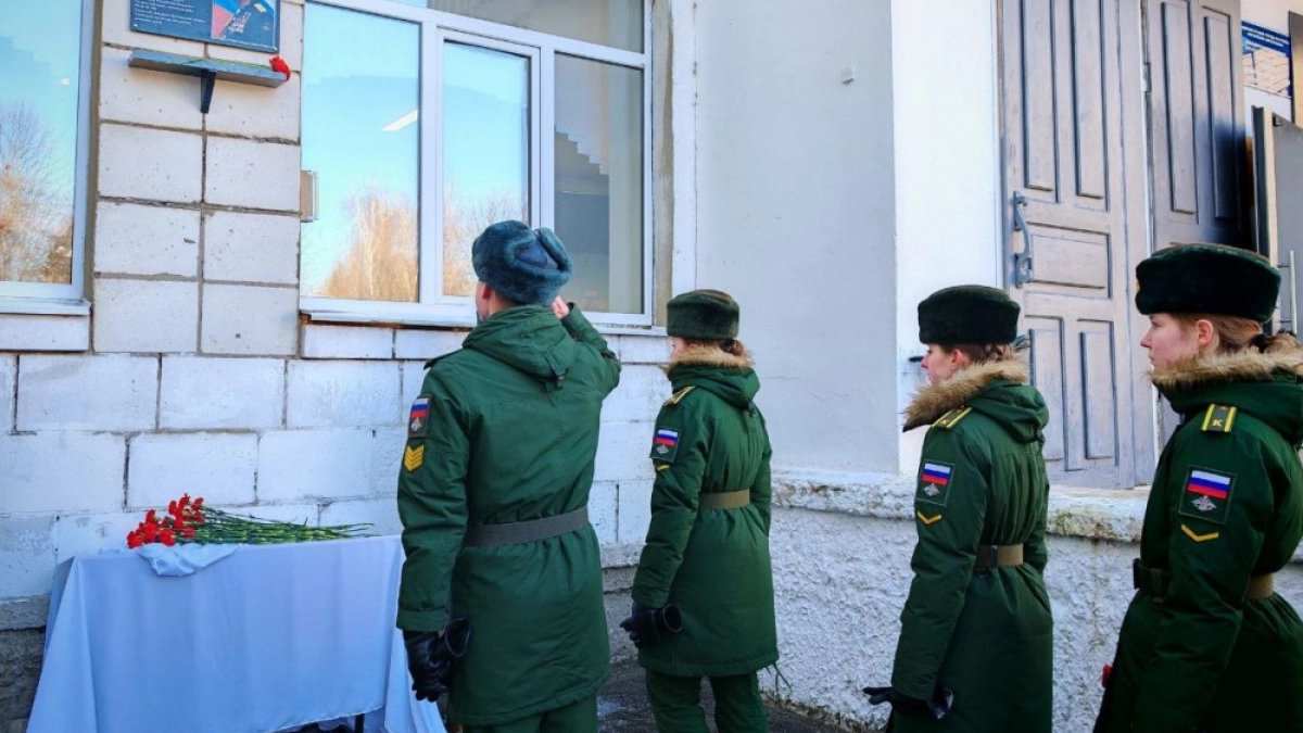 Школа под Костромой будет носить имя Героя России Лебедева Михаила
