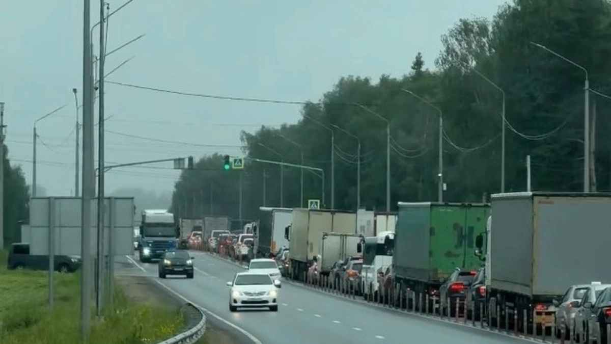Пробки в Костроме обещают устранить через два дня