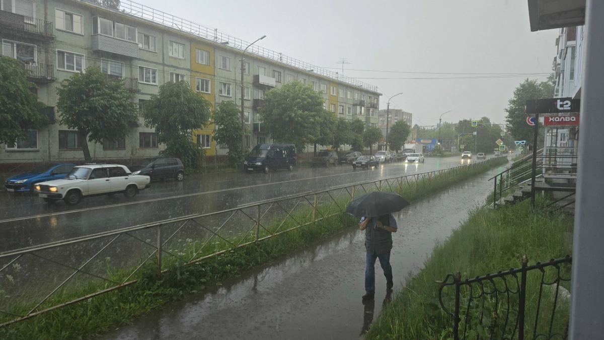 Грозы с дождем и град резко накроют Кострому