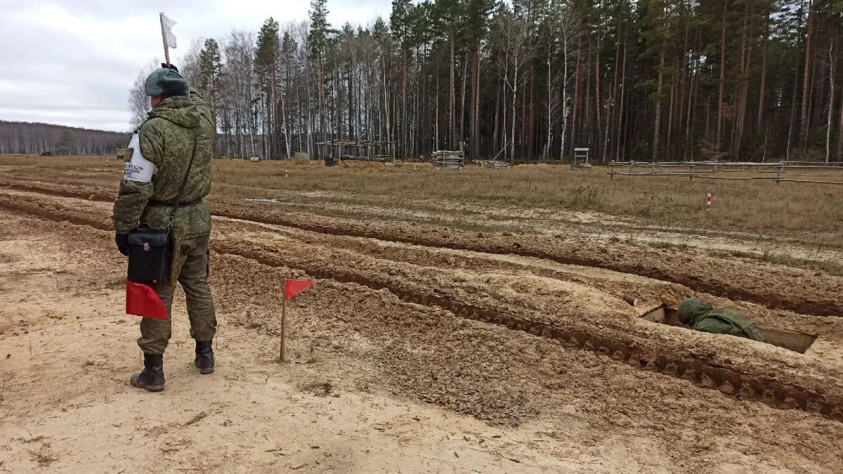 Заявление об угрозе взрывчатки и опасности БПЛА сделал Ситников