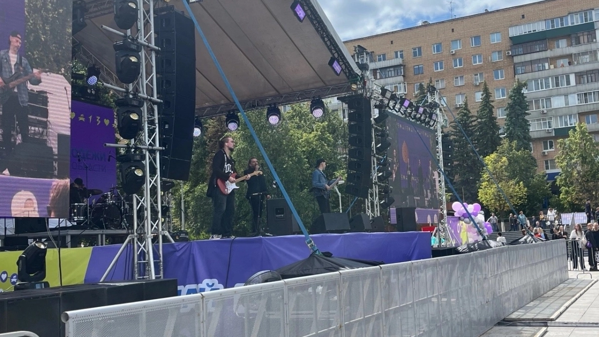 В Костроме устроят бесплатные танцы под цыганские песни