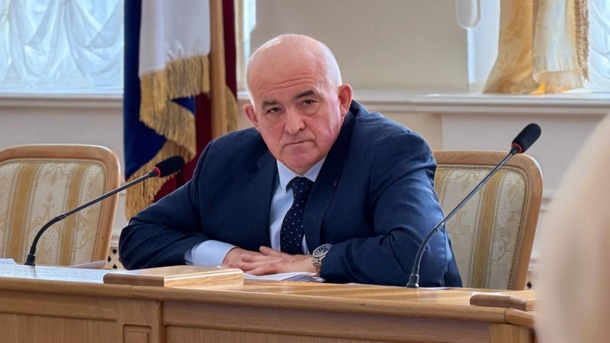 Ситников принял важное решение по очередям с бензином