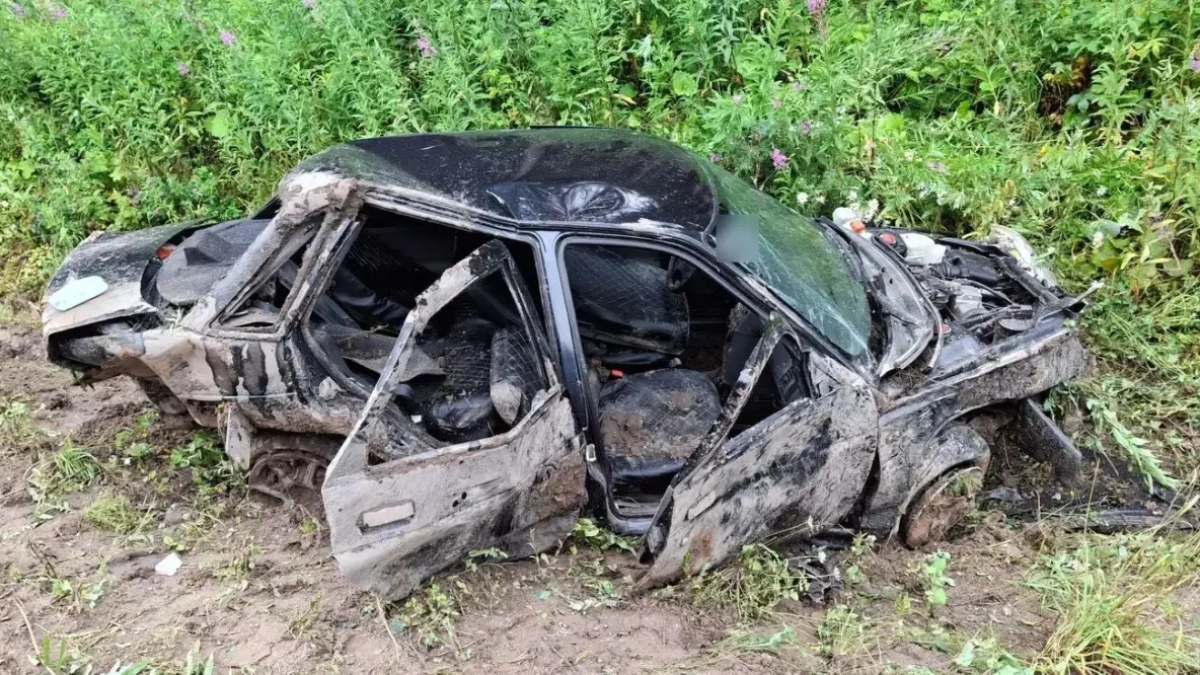 В пьяном ДТП под Костромой ранена молодая девушка