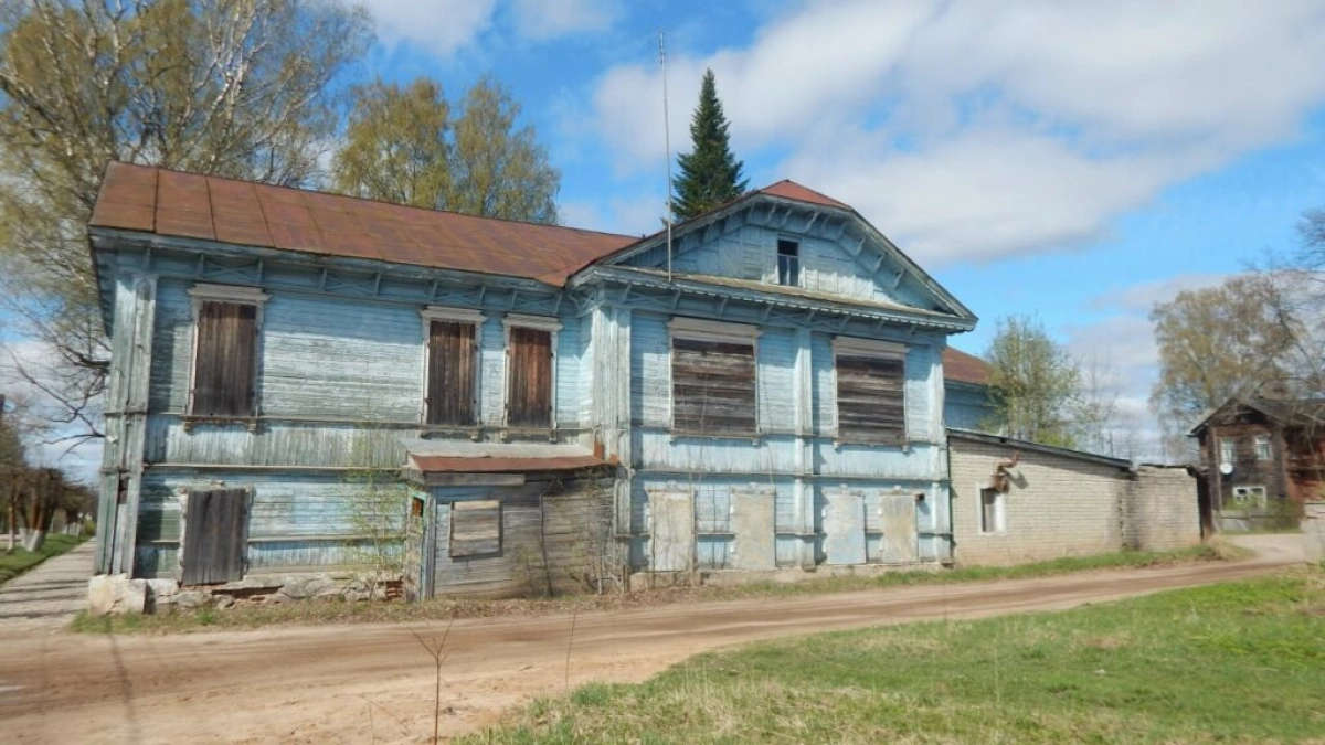 Костромичам продают на аукционе два купеческих дома