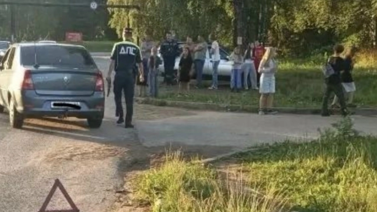 Под Костромой 12-летняя школьница попала под колеса иномарки