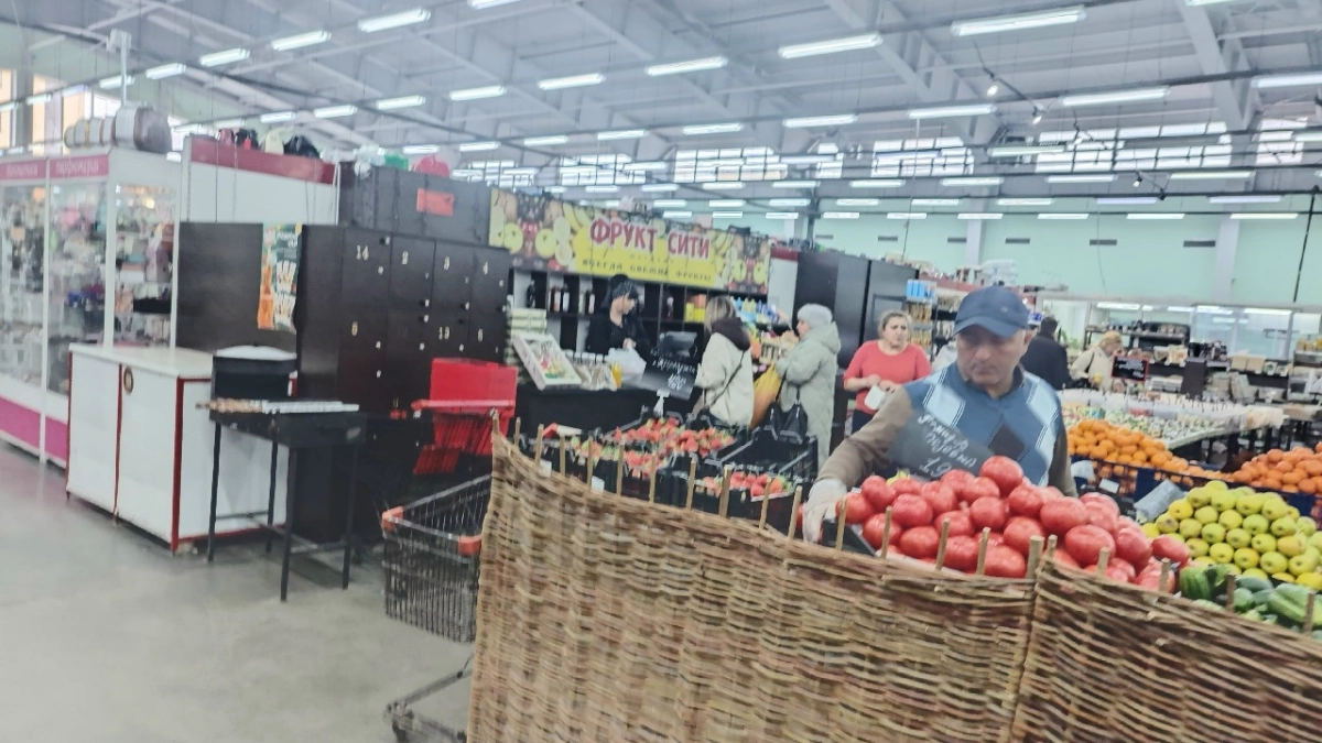 В Костроме цыганских свекровь с невесткой поймали на краже товаров для девичника
