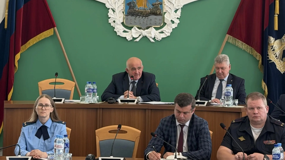 Власти сделали заявление об очередях за бензином на заправках Костромы