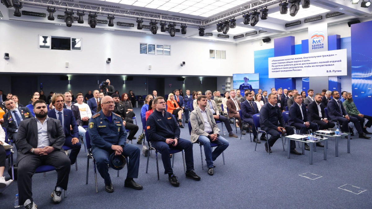 Волонтёры предложили формирование мобильных межведомственных бригад для ЧС