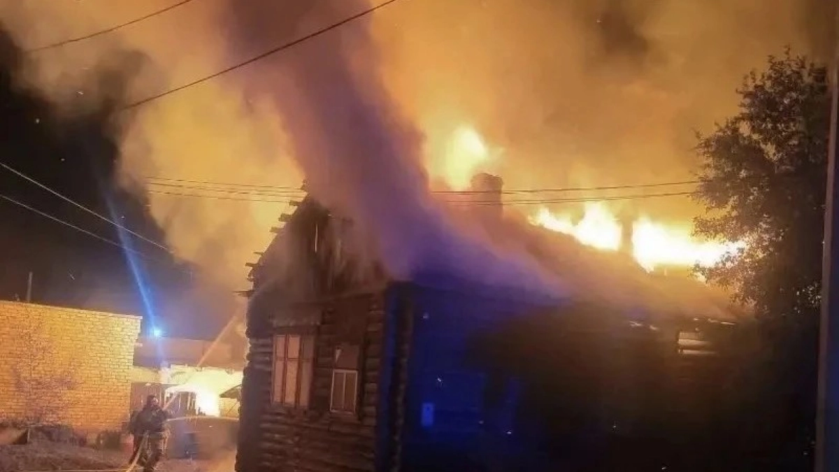 Мертвое тело мужчины нашли на пепелище в Галиче