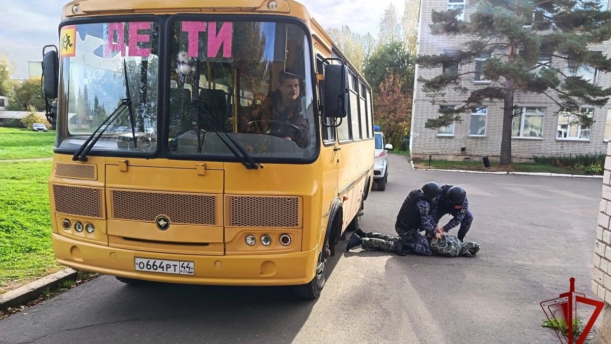Костромских школьников в дороге будут охранять росгвардейцы