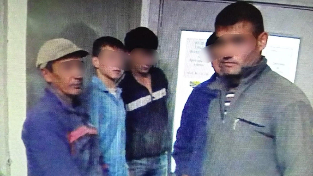 В кафе и ресторанах Костромы силовики искали мигрантов