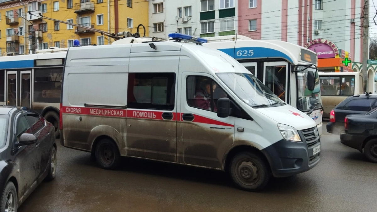 В Костроме мальчик погиб на глазах у своей матери