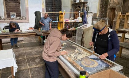 В Москве открылся месяц Костромской области: спасают исчезающие храмы 