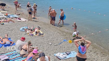 Есть ли в море мазут, и летают ли БПЛА: репортаж с русского юга